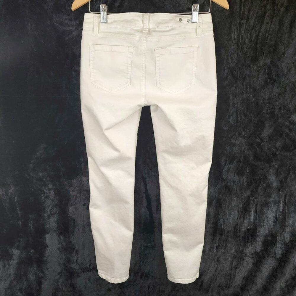 CAbi Skinny Jeans Women 2 Slimmie #5088 White Denim Stretch 5 Pocket EUC - Picture 2 of 6